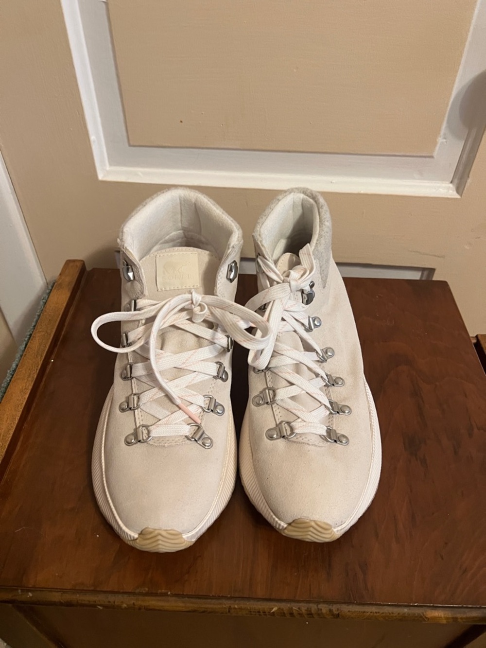 Sorel Women's Out & About Water Proof Off-White Cream Suede Hiking Shoes